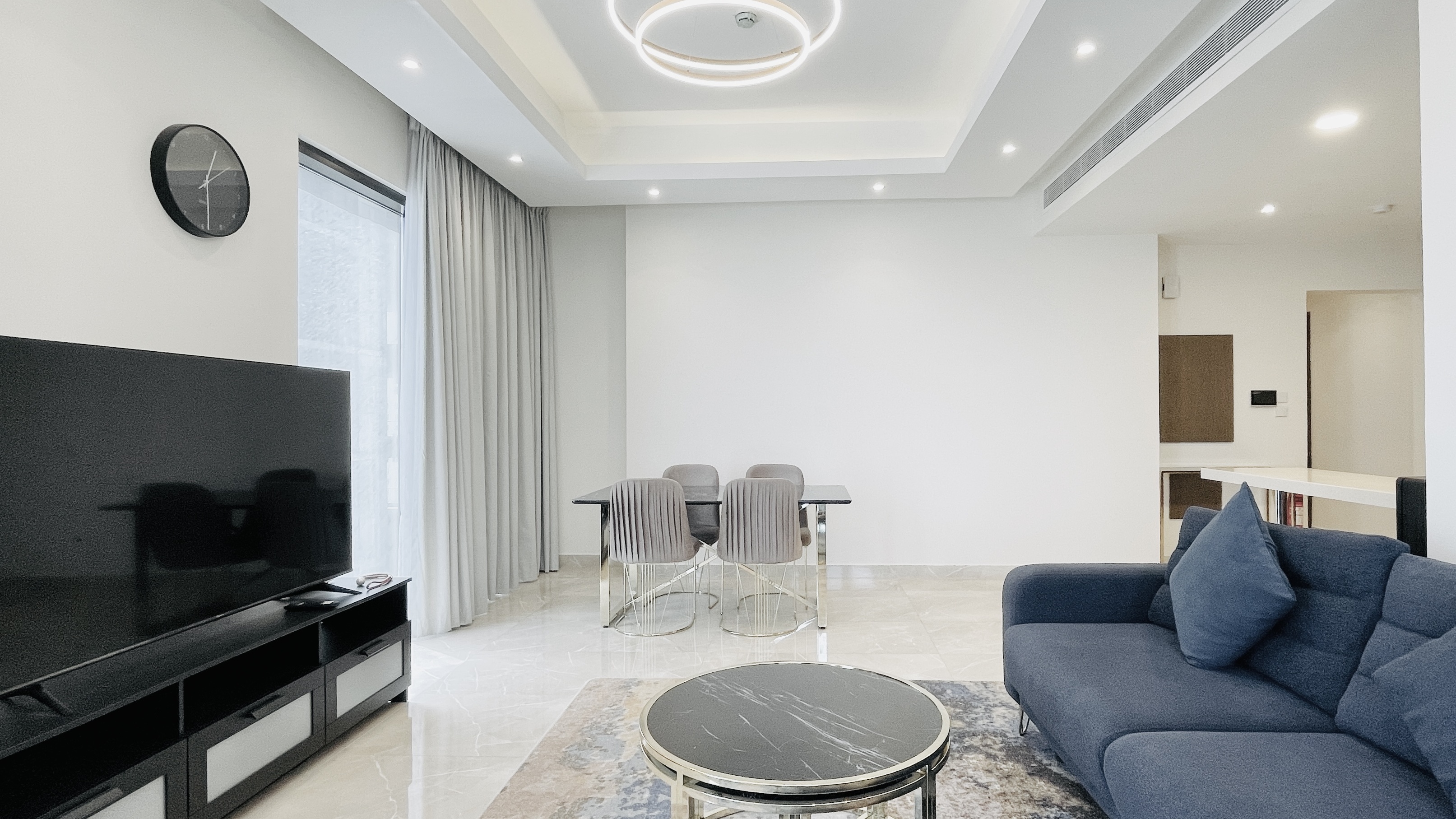 MODERN | SEAVIEW | SPACIOUS ROOMS | GREAT FACILITIES