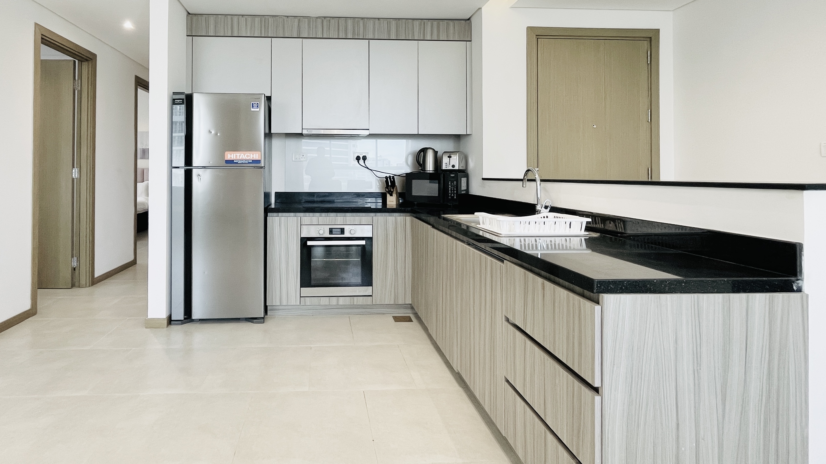 BALCONY | CITYVIEW | MODERN | GREAT AMENITIES