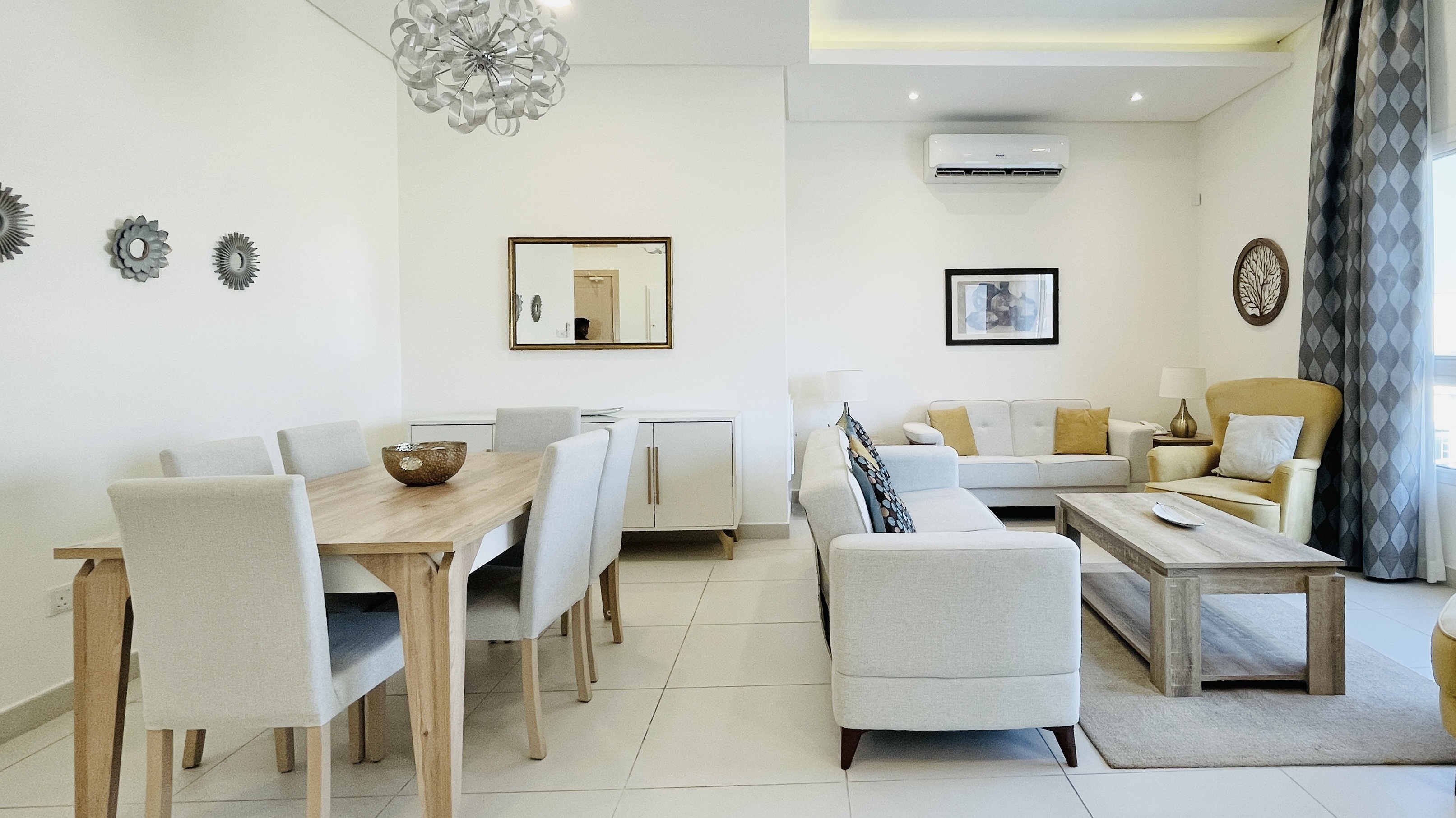 NAVY APPROVED | HOUSEKEEPING | BALCONY | MODERN