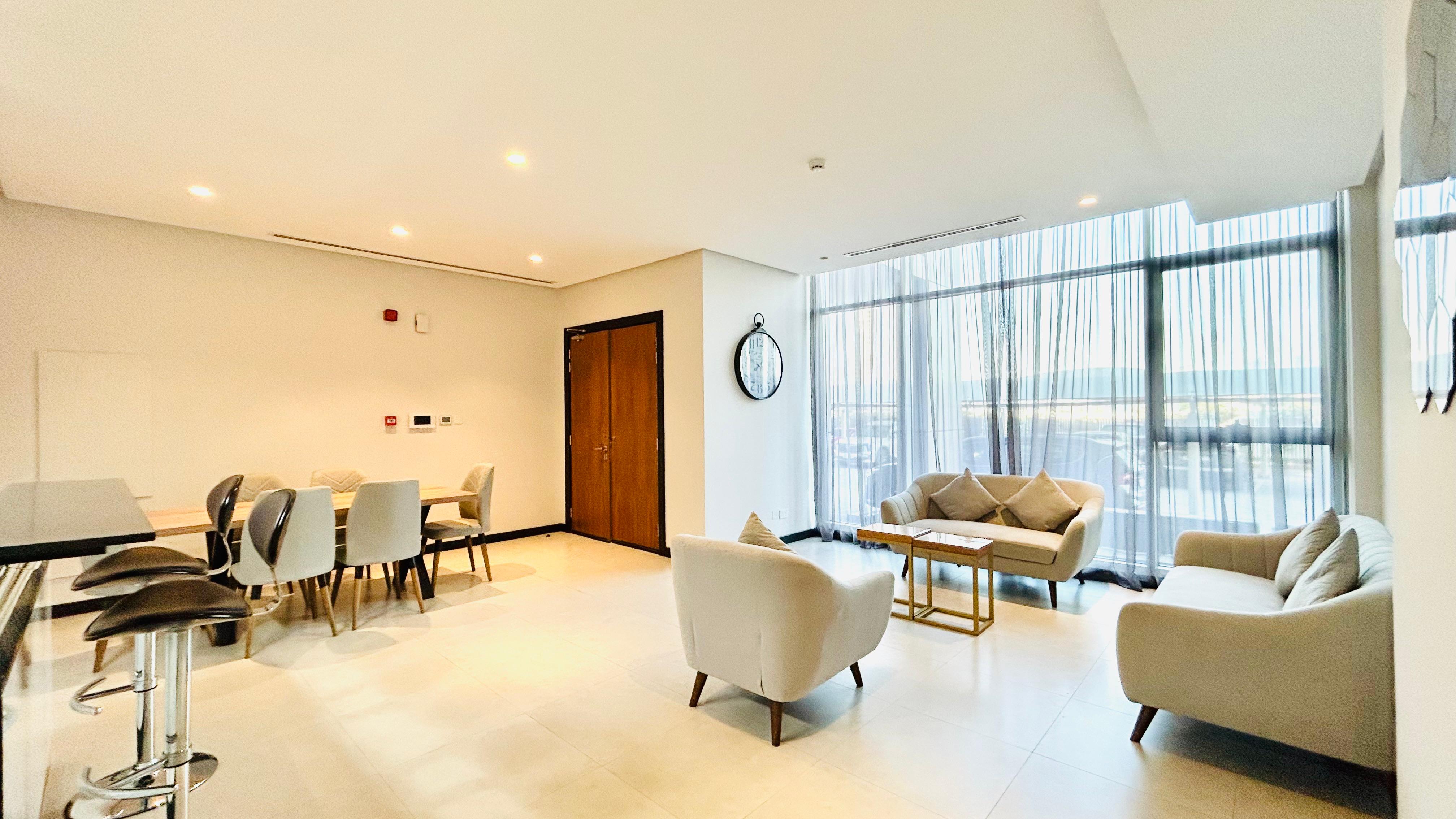 Duplex Three bedroom in Reef Island for lease 